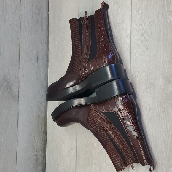 NEW Jeffrey Campbell Edmond High Top Western Womens Leather Booties shoes - Picture 9 of 16